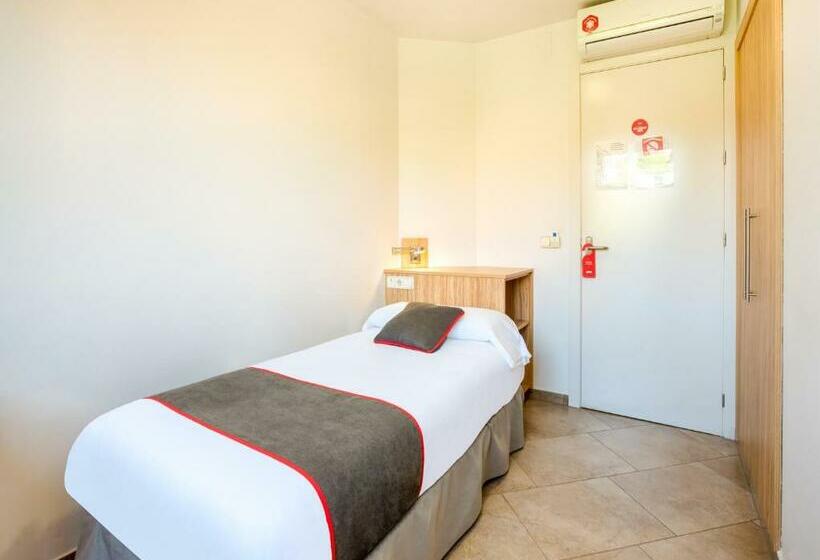 标准单人间, Hostal Soler