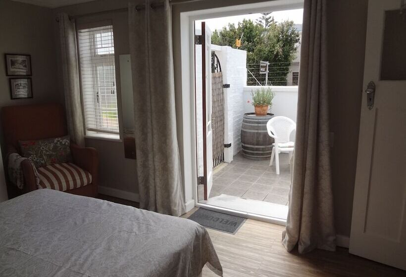 스탠다드 테라스 룸, Walker Bay Manor Mansion