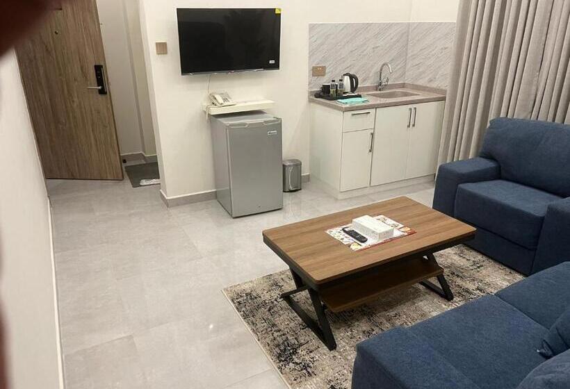 2 Sovrums Lägenhet, شقق ابراج الثريا للشقق المخدومة