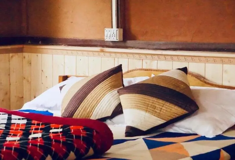 Economy Zimmer, Wake In Himalayas