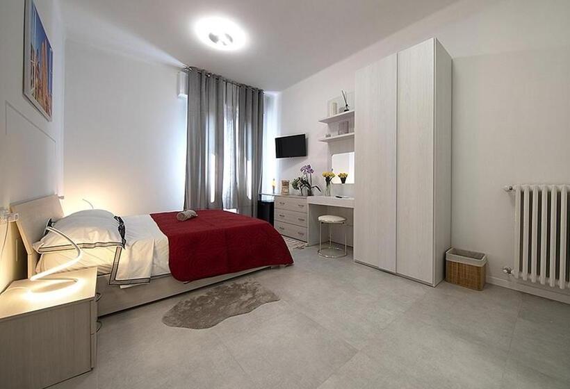 اتاق استاندارد با وان آب گرم, Triumvirato Rooms