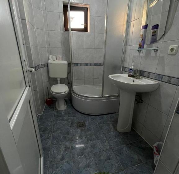 اتاق استاندارد, Ela Hostel