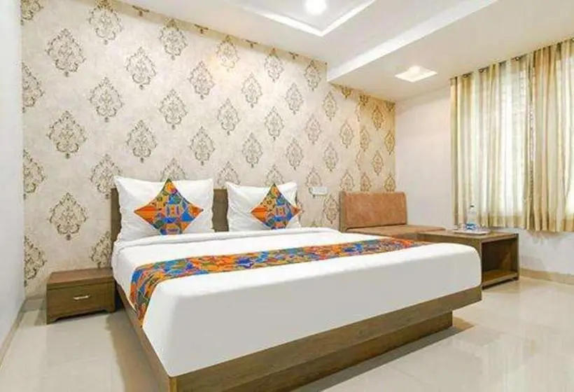 Deluxe-huone, Fabhotel 10 11 Residency