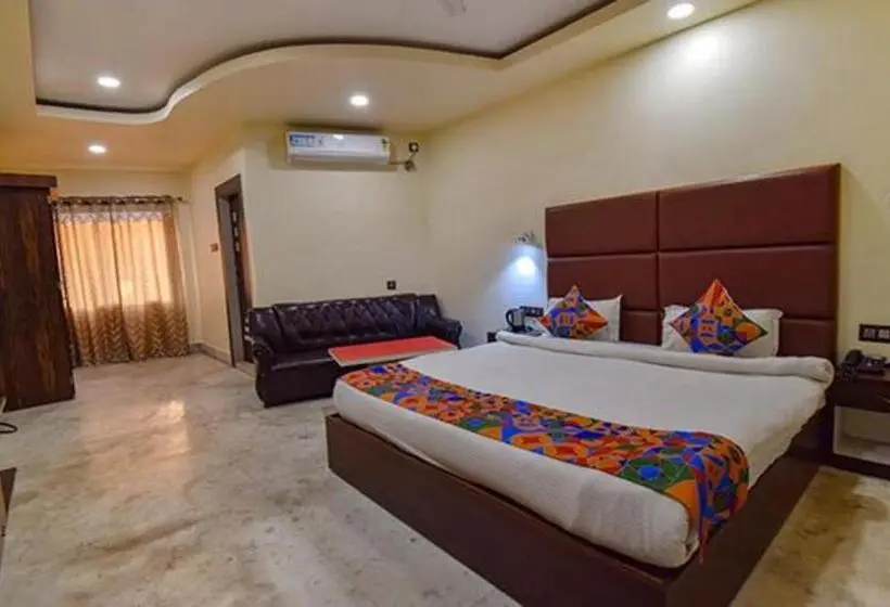 スーペリアールーム, Fabhotel Rr Suites Guwahati