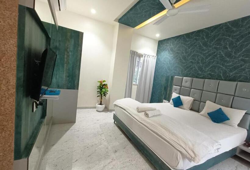 חדר דלוקס, Dnyanprabha Executive