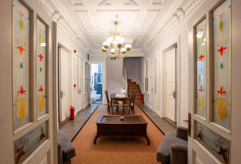 Номер Deluxe Вид на Море с Балконом, Mansion Miliá