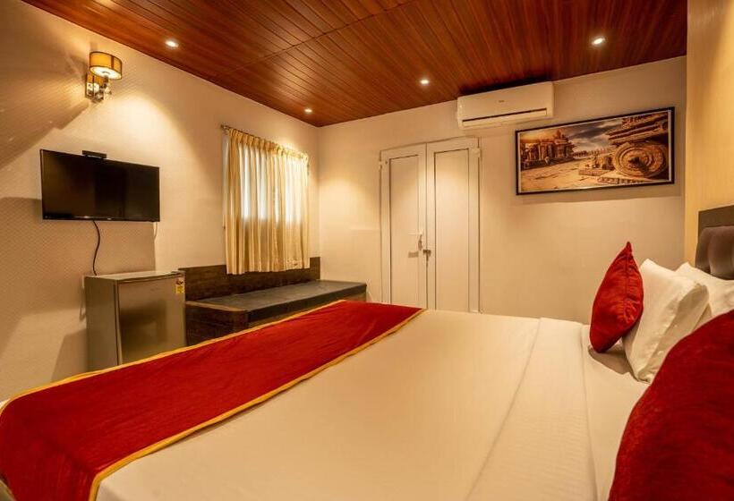 Стандартный Номер Кровать Кинг, Seasons Suites   Koramangala