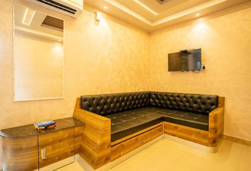 Дом 1 Спальня, Seasons Suites   Koramangala
