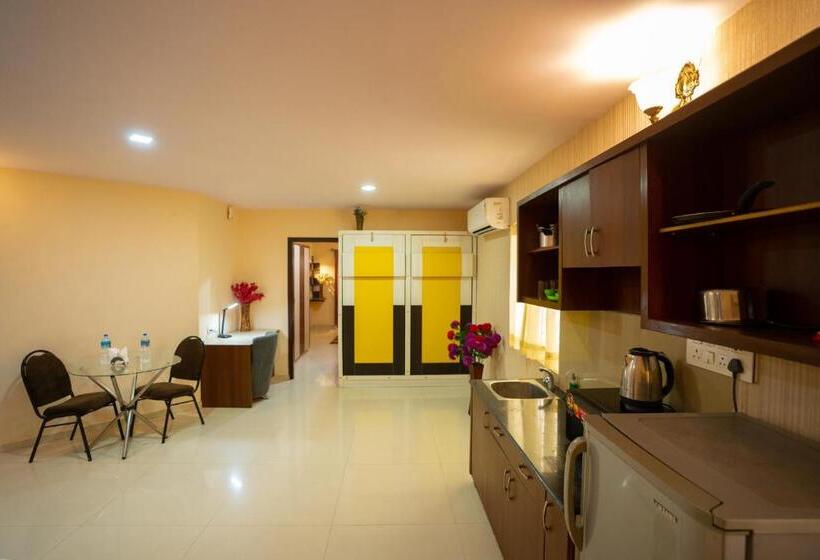 Апартаменты 1 Спальня, Seasons Suites   Koramangala