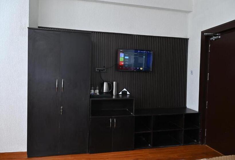 חדר סטנדרט נוף להרים, The Blossom Glee