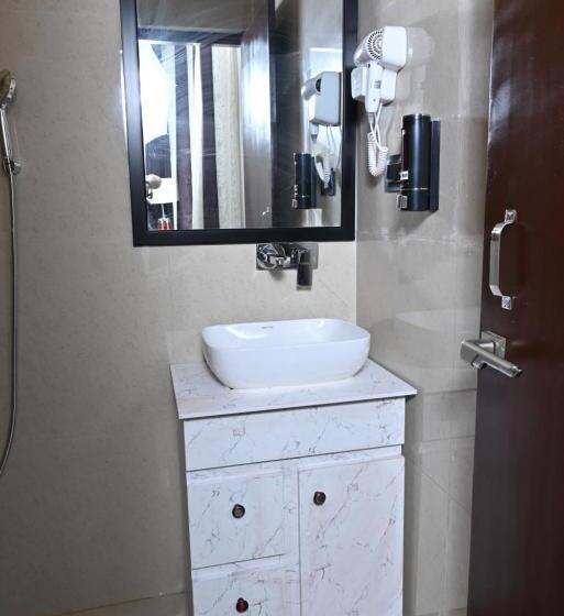 חדר סטנדרט עם מרפסת, The Blossom Glee