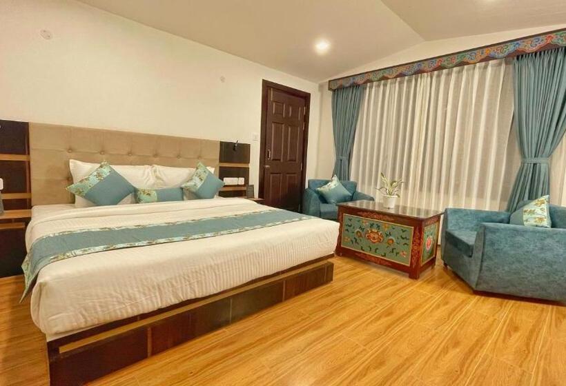 غرفة قياسية سرير كينج, Voyage Glenz Resort