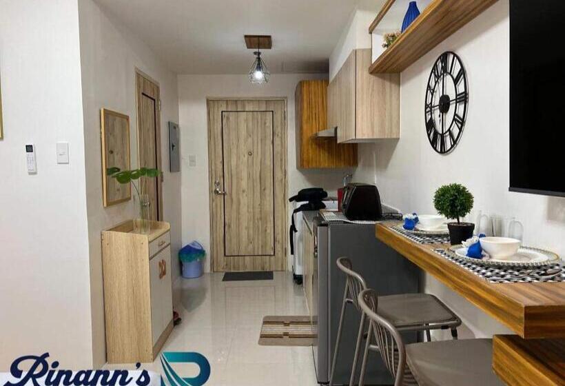 استودیوی استاندارد, Rinann S Staycation 1822 Inspiria Condotel Davao