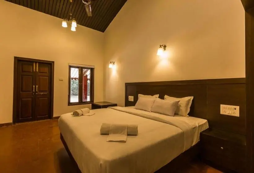 デラックスルーム, Matheran Green Field Resorts