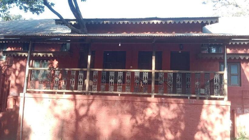 기본룸, Matheran Green Field Resorts