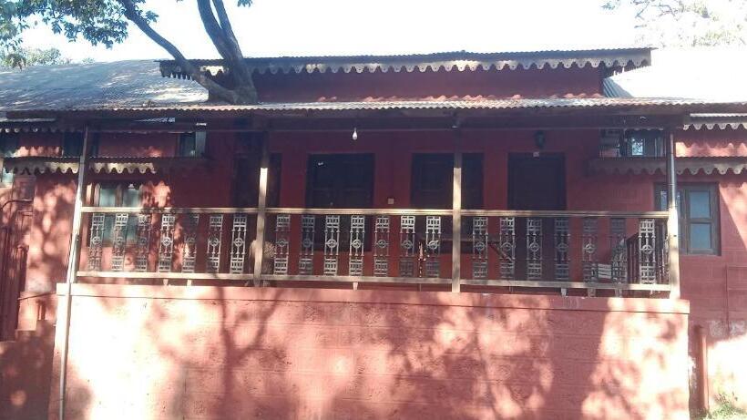 기본룸, Matheran Green Field Resorts