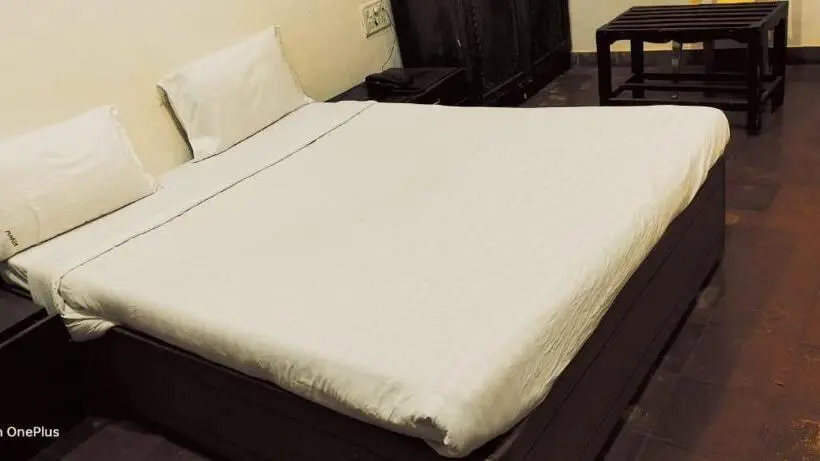 ベーシックルーム, Matheran Green Field Resorts