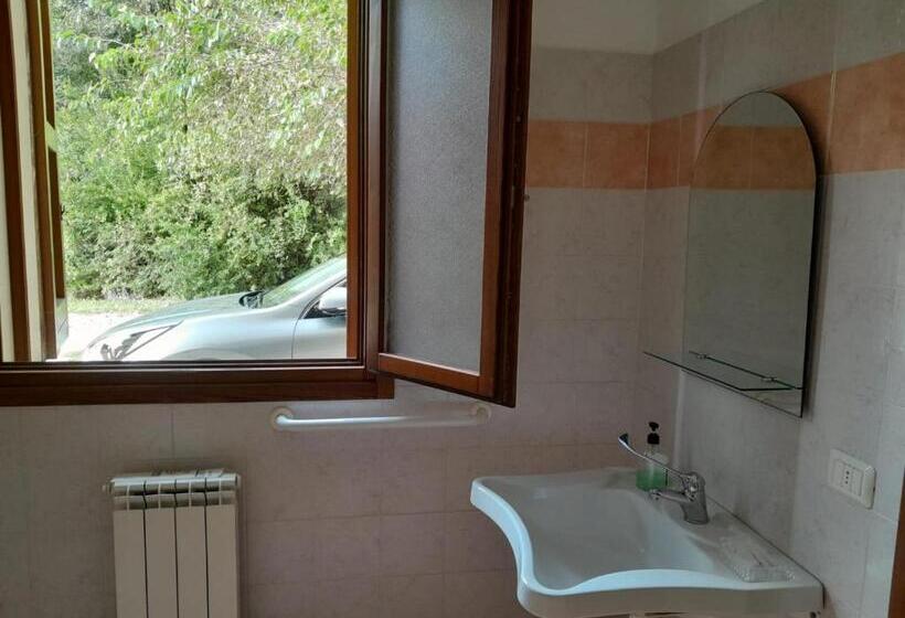 장애인을 위한 스탠다드 룸, La Rizza