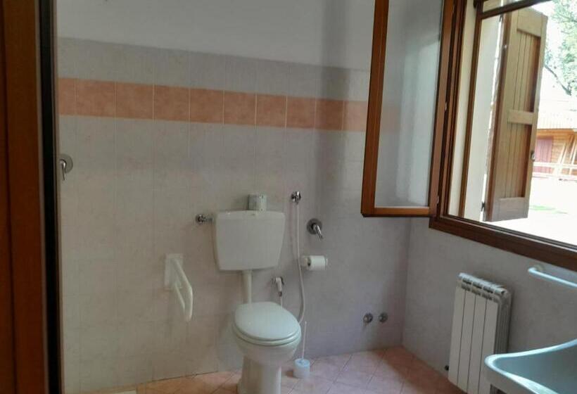 장애인을 위한 스탠다드 룸, La Rizza