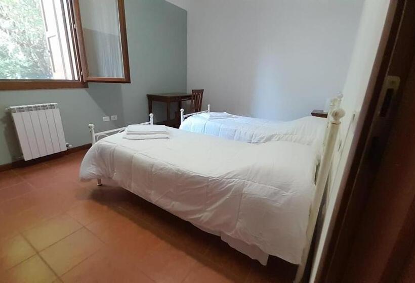 장애인을 위한 스탠다드 룸, La Rizza