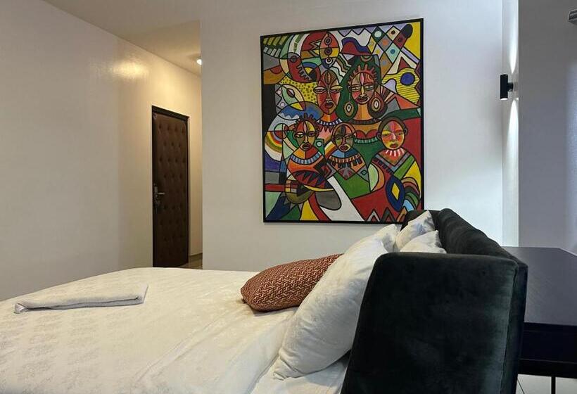 اتاق استاندارد با تخت بزرگ, Guided Hospitality   Luxury Accommodations