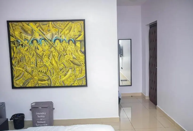 اتاق استاندارد با تخت بزرگ, Guided Hospitality   Luxury Accommodations