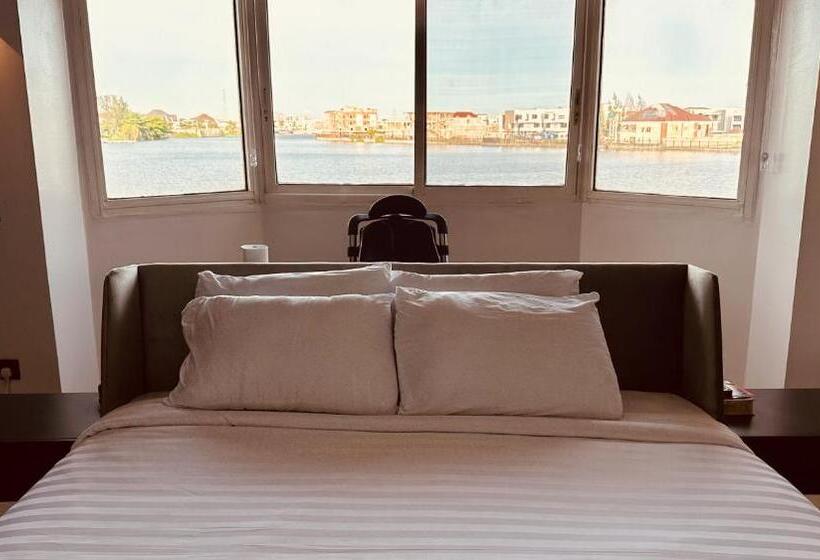 اتاق استاندارد با تخت بزرگ, Guided Hospitality Luxury Accommodations