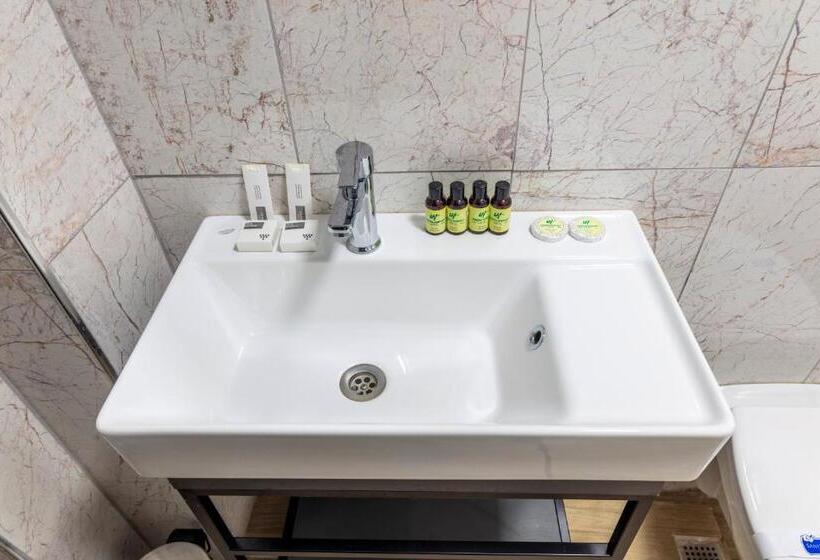 디럭스 트리플 룸, Lenora Airport Hotel & İstanbul Airport