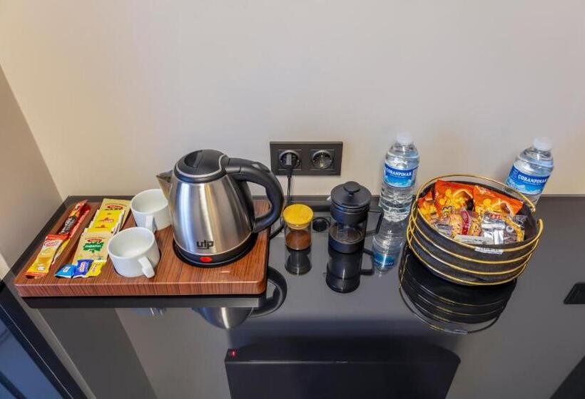 디럭스 트리플 룸, Lenora Airport Hotel & İstanbul Airport