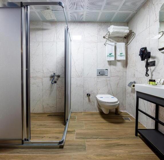 디럭스 4인 룸, Lenora Airport Hotel & İstanbul Airport