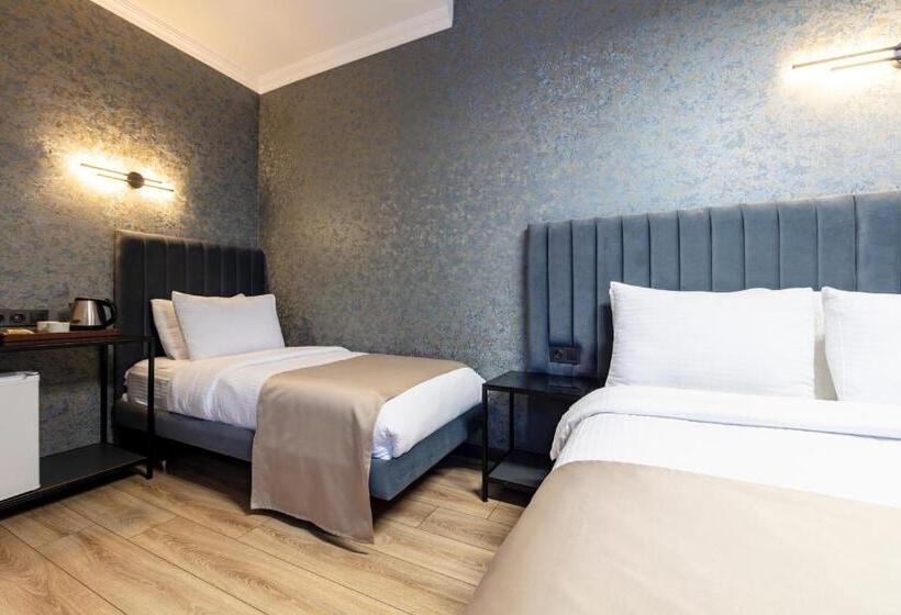 Четырехместный Номер Deluxe, Lenora Airport Hotel & İstanbul Airport