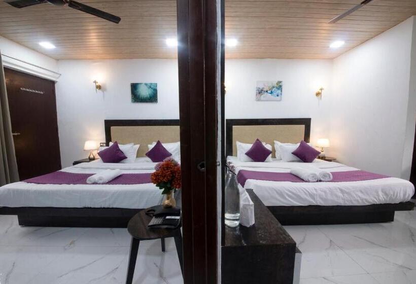 Camera Deluxe Letto King, Perfectplus Mussoorie