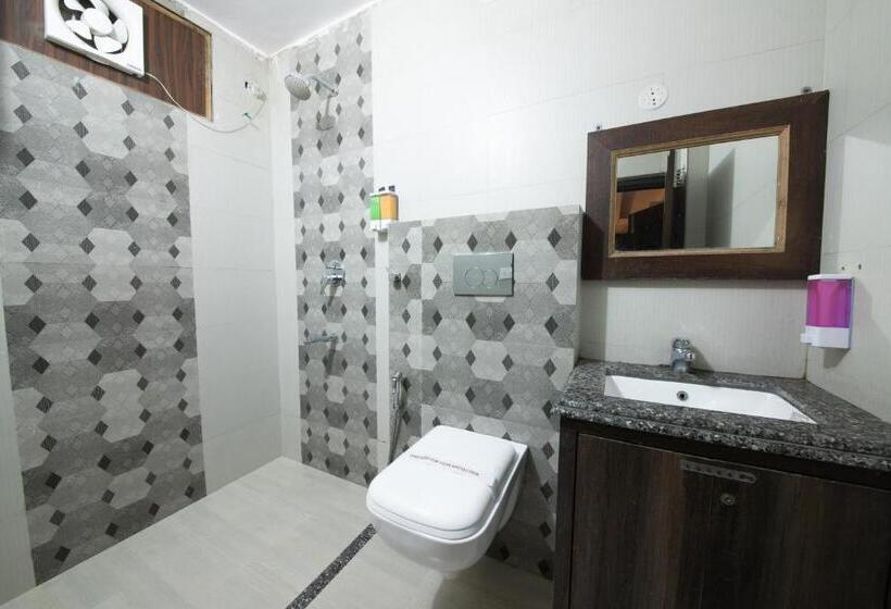 Camera Familiare, Perfectplus Mussoorie