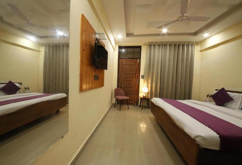 Camera Familiare, Perfectplus Mussoorie