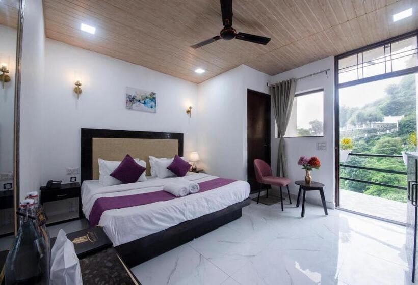 Camera Familiare Vista Montagna, Perfectplus Mussoorie