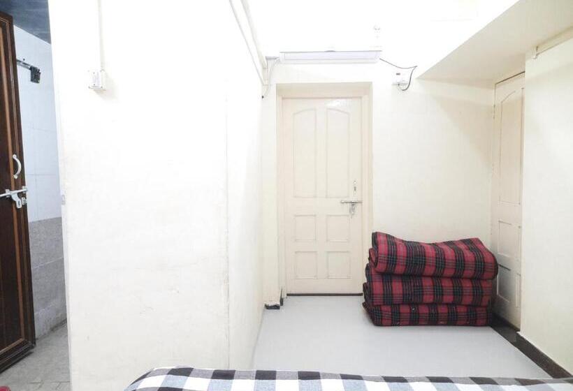 غرفة قياسية, Shriguru Guest House Akkalkot