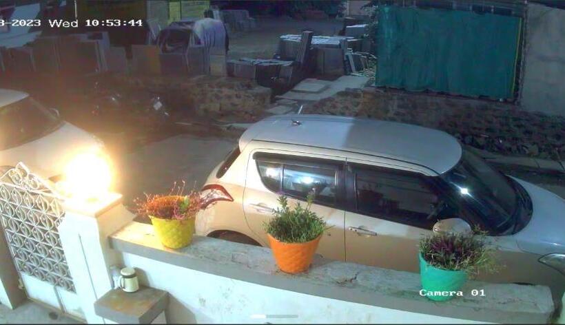 غرفة قياسية ثلاثية مع حمام خارجي, Shriguru Guest House Akkalkot