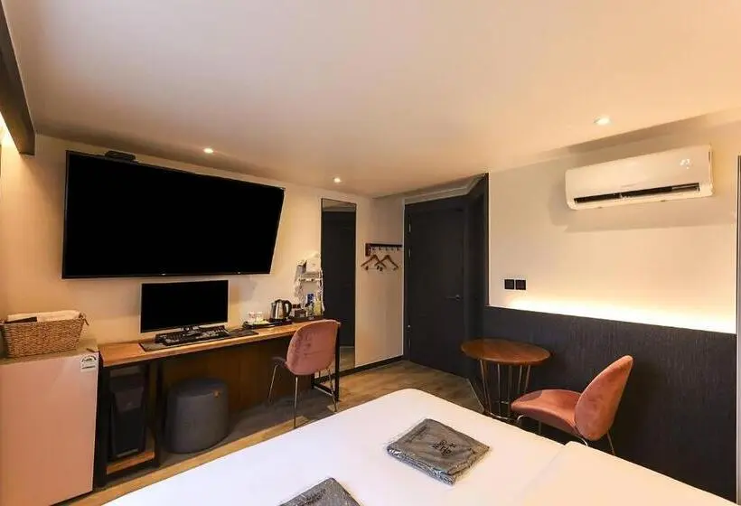 Deluxe-huone, Stay201