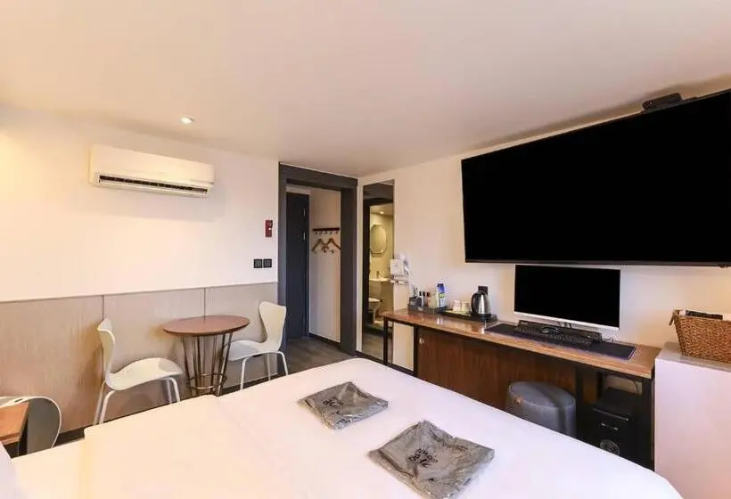 Standard-huone, Stay201