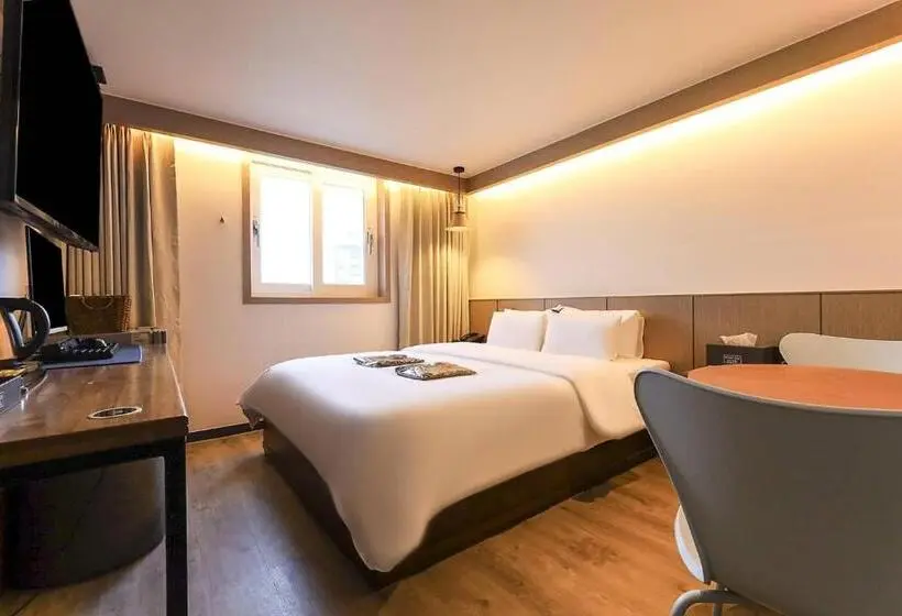 Standard-huone, Stay201