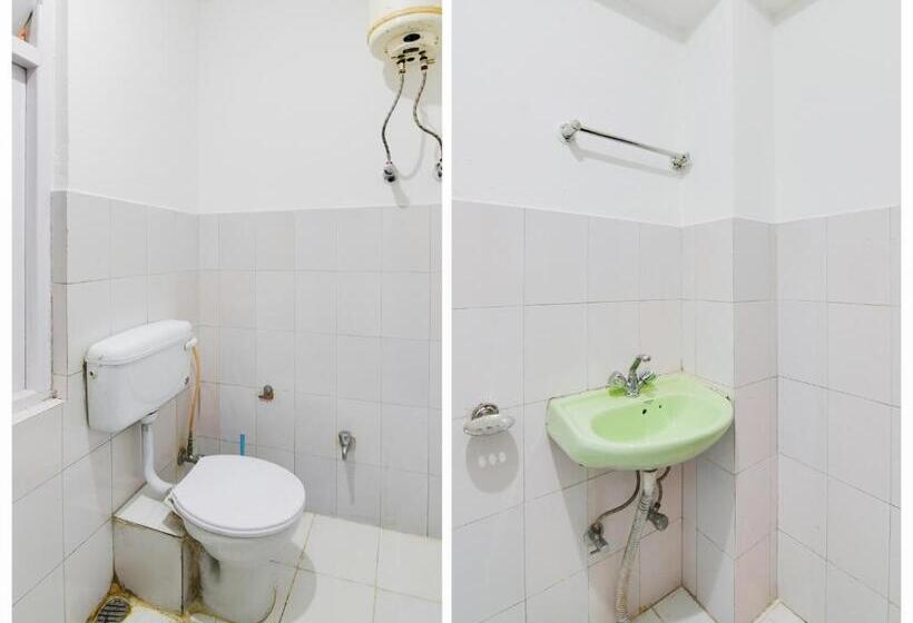 اتاق کلاسیک سه تخته, Oyo Flagship Hotel Betila