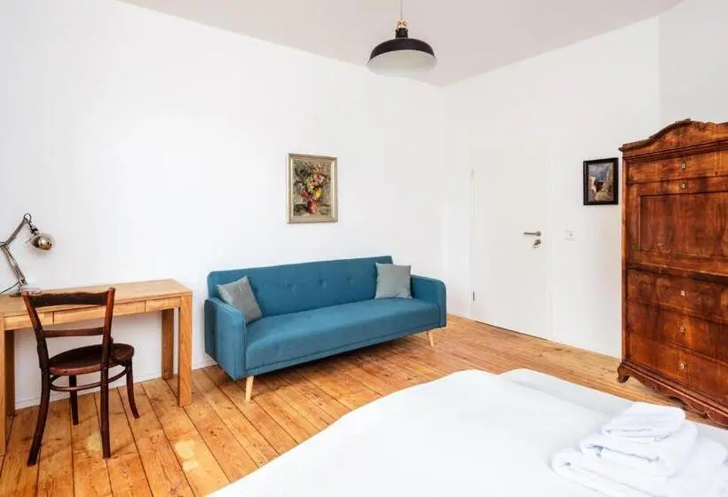 Standard-huone Jaettu Kylpyhuone, Künstlerzimmer Im Kulturhaus Häselburg