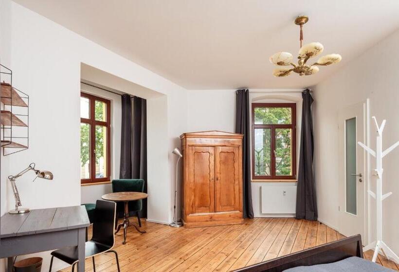 Номер Superior Кровать Кинг, Künstlerzimmer Im Kulturhaus Häselburg