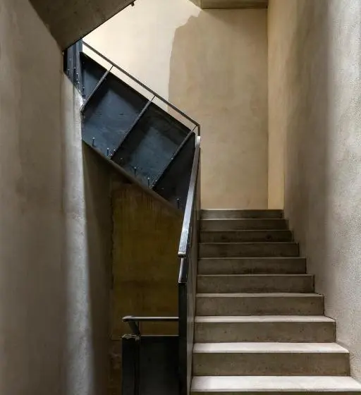 Deluxe-sviitti, Künstlerzimmer Im Kulturhaus Häselburg