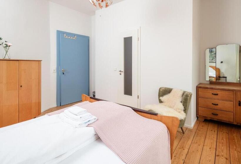 标准间, Künstlerzimmer Im Kulturhaus Häselburg