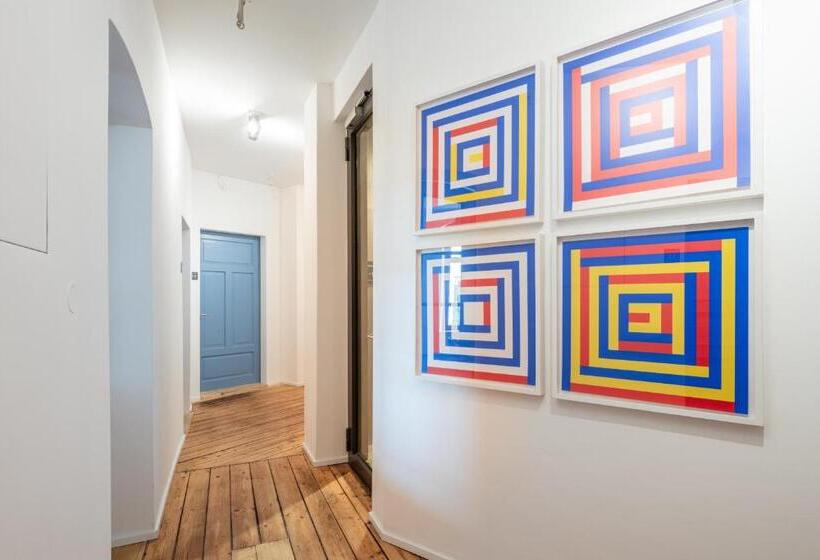 标准间, Künstlerzimmer Im Kulturhaus Häselburg