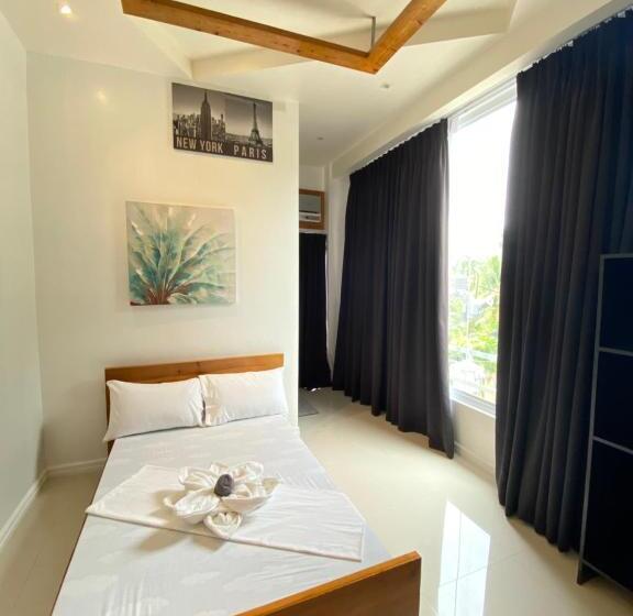 اتاق لوکس, The Marc Vannelli Oslob