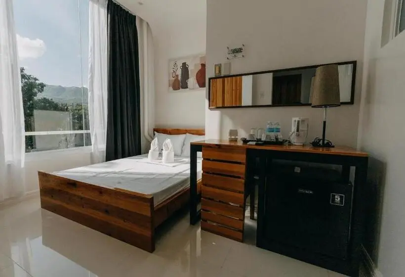 Deluxe-huone, The Marc Vannelli Oslob