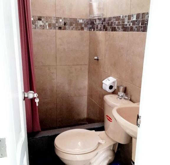 דירת חדר, Villa Mivana