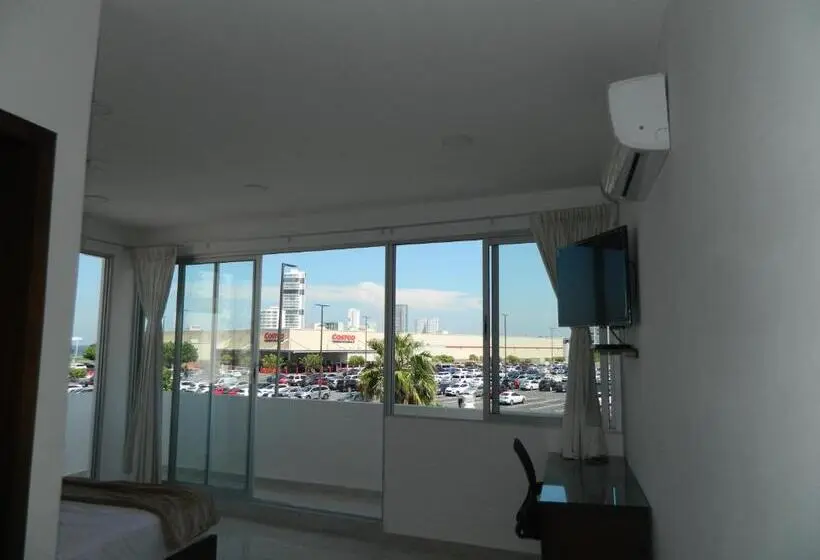 سوئیت با بالکن, Acl Suites